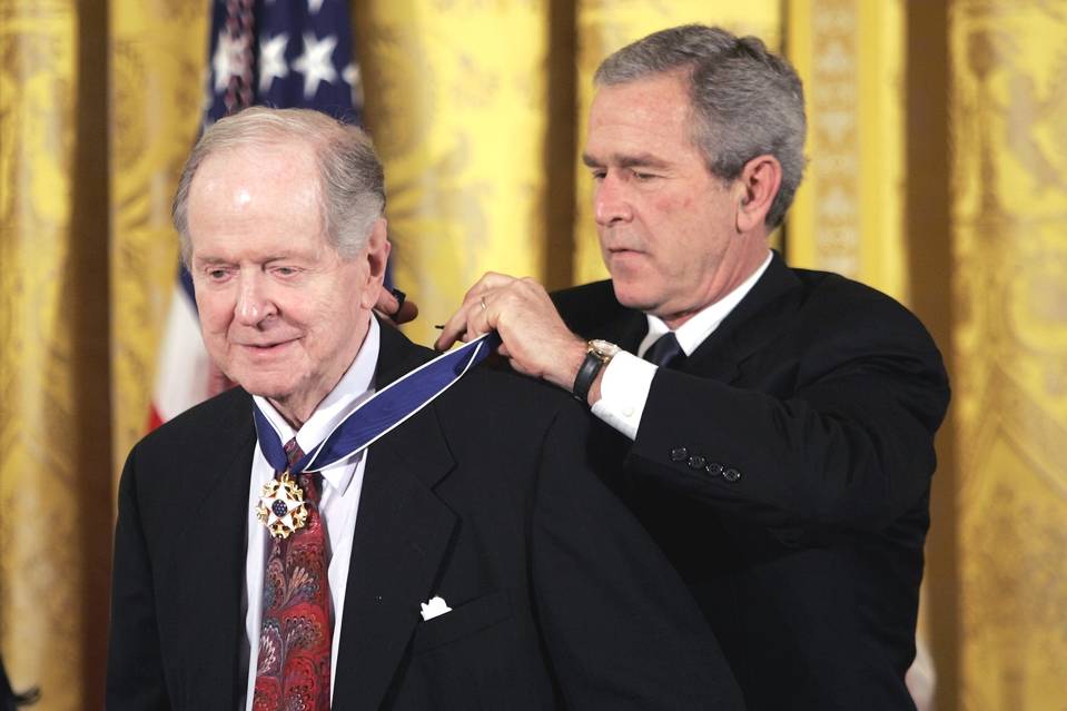 Robert Conquest receiving the Presidential Medal of Freedom from GW Bush in 2005